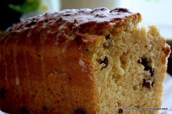 Pomarańczowe ciasto drożdżowe z rodzynkami