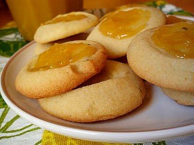 Lawendowe ciasteczka z lemon curd