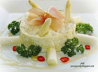 Camembert de Pays ze szparagami