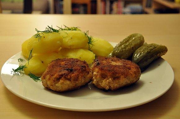 Ktoz ich nie zna? Kotlety mielone