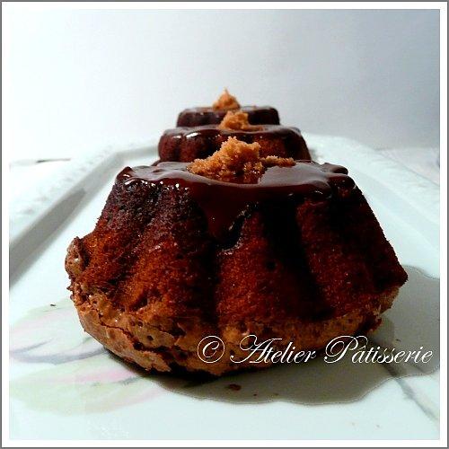Ciepły pudding czekoladowy
