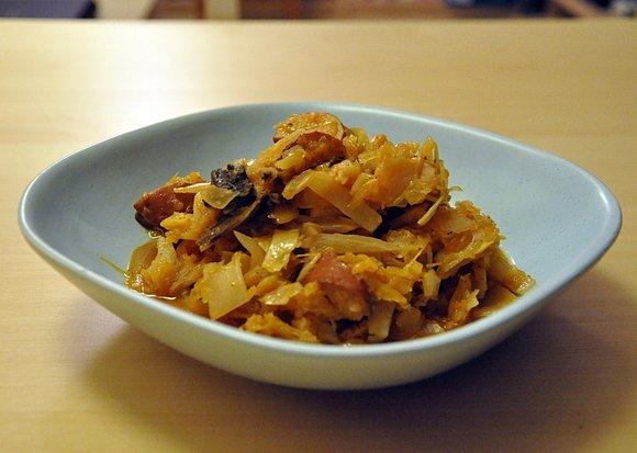 Bigos na deser z wyrożnieniem po polsku