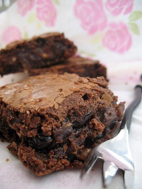 Brownies z orzechami i żurawiną