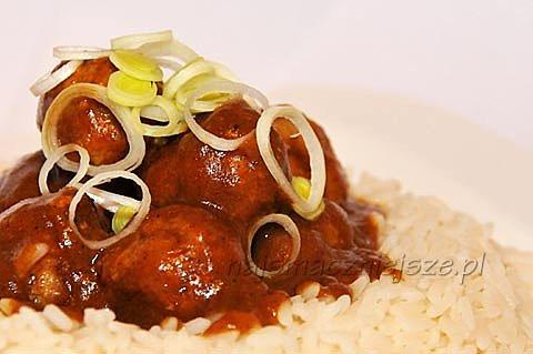 Klopsiki w ostrym sosie Curry