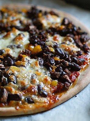 Pizza chili con carne
