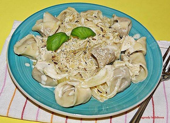 Tortellini z koprem włoskim i parmezanem