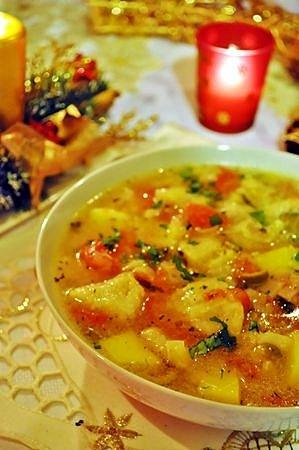 Zupa rybna z oliwkami