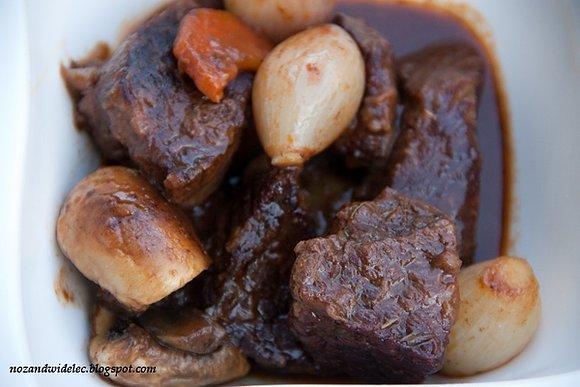 Boeuf Bourguignon z odchudzonymi składnikami