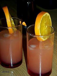 Fantazyjny drink na Sylwestra z grejpfrutem i granatem
