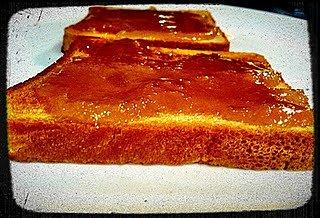 Pszenny tost z miodem – śniadanie przed zawodami