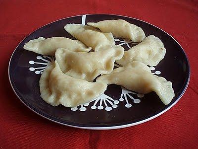 Pierogi z fetą i cukinią