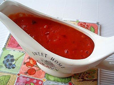 Sos pomidorowy na zimę do makaronu, pizzy i pulpetów