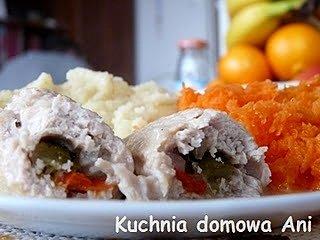 Bitki po staropolsku z ogórkiem, cebulą i papryką