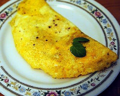 Omlet z ricottą i cytrynową skórką