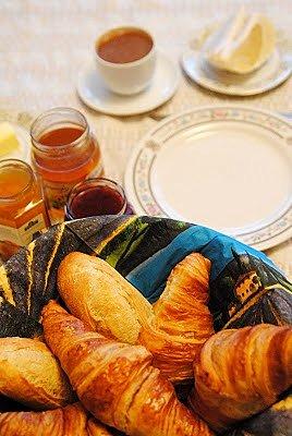Croissanty z dżemem