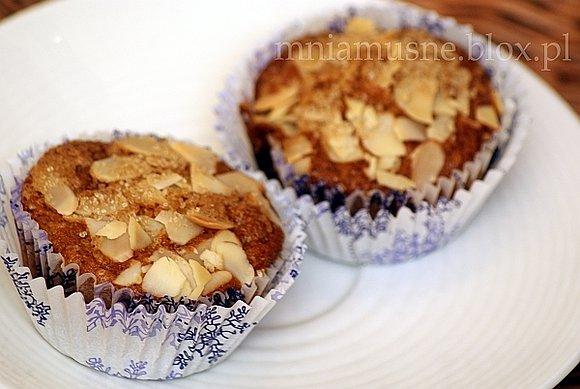 Muffinki z ananasem