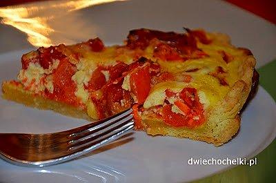 Quiche z pieczoną papryką