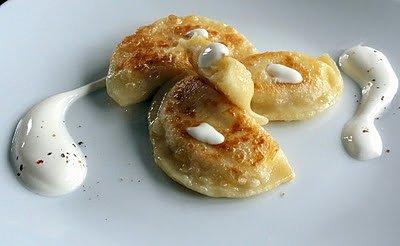 Pierogi z patelni ruskie danie bezmięsne propozycja na obiad