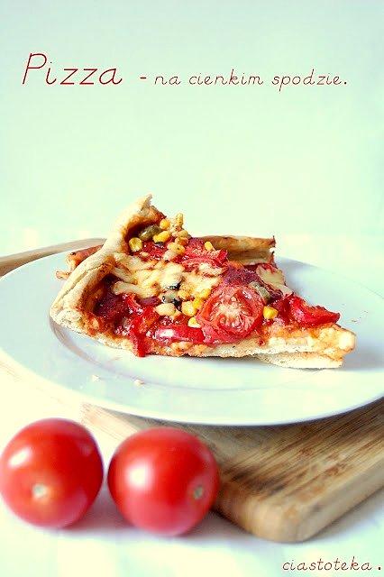 Pizza na cienkim spodzie