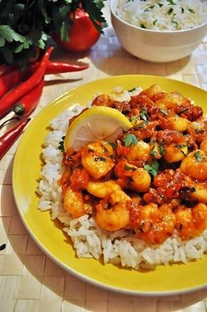 Ogniste curry z krewetek