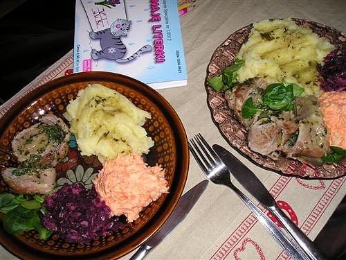 Roladki z polędwiczki wieprzowej ze szpinakiem