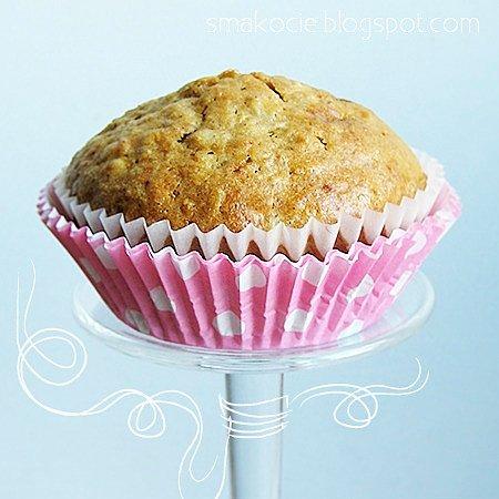 Muffiny owsiane z suszoną żurawiną