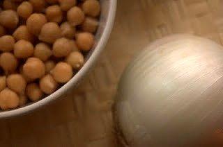 Pasta e ceci – makaron z ciecierzycą i włoskimi przyprawami