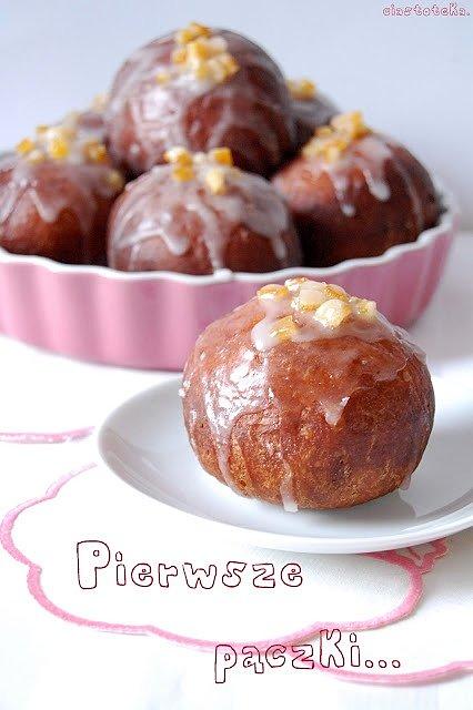 Pierwsze pączki za płoty z książki prababci