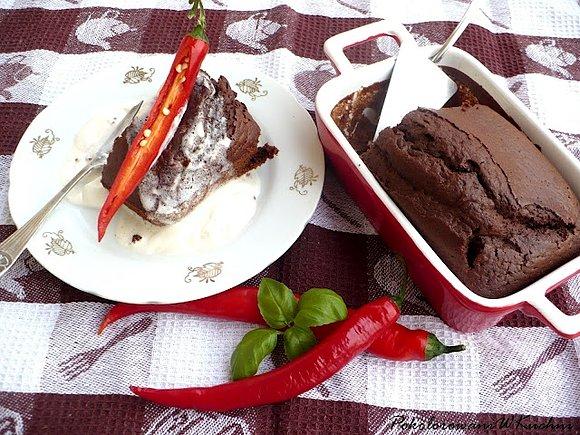 Szybkie ciasto czekoladowe z chili