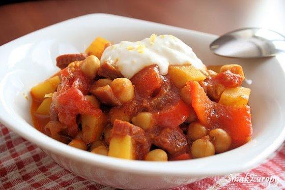 Aromatyczne curry z ciecierzycą
