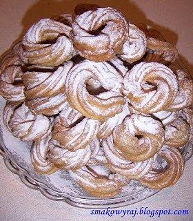 Pączki ptysiowe z dziurką - szybki przepis na delikatne ciasto