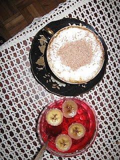 Domowe caffe latte – przepis na kawę latte