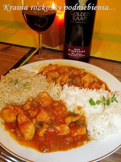 Jalfrezi z kurczakiem – aromatyczne danie kuchni indyjskiej
