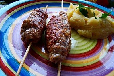 Kebaby Zimbo na patyku z mięsa mielonego i boczku
