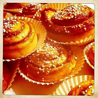 Kanelbullar czyli tradycyjne szwedzkie bułeczki cynamonowe