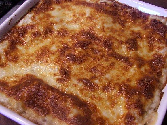 Lasagne z pastą śródziemnomorską