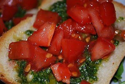 Ciabatta z pesto z bazylii