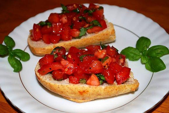 Bruschetta z pomidorami