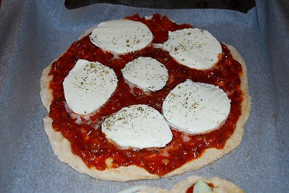 Pizza napoletana