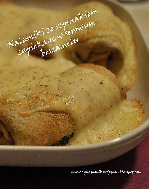 Naleśniki ze szpinakiem zapiekane w serowym beszamelu