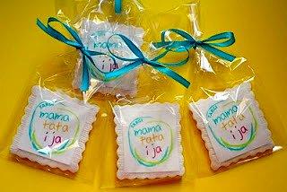 Wszystko jest możliwe - ciasteczka z logo na targi mama tata i ja