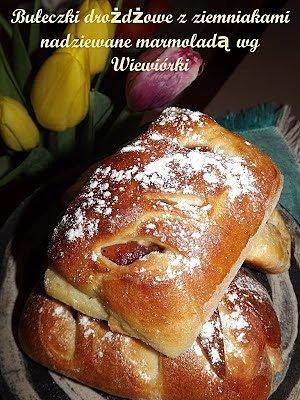 Bułeczki drożdżowe z ziemniakami nadziewane marmoladą