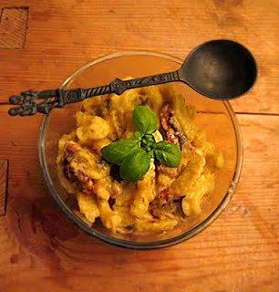 Koguci grzebień w sosie carbonara