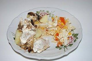 Ryba w sosie śmietanowo-pieczarkowym