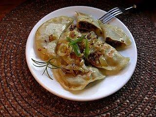 Pierogi z kiszoną kapustą