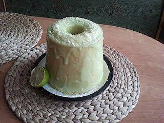 Gotowane ciasto limonkowe