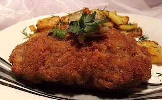 Kotlet schabowy nadziewany pieczarkami