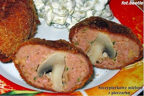 Szczypiorkowe kotlety mielone z pieczarkami