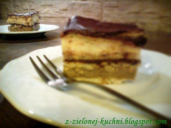 Krakersowe ciasto z budyniem kawowym i nutellą