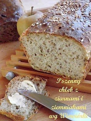 Pieczony chleb z ziarnami i ziemniakami na śniadanie